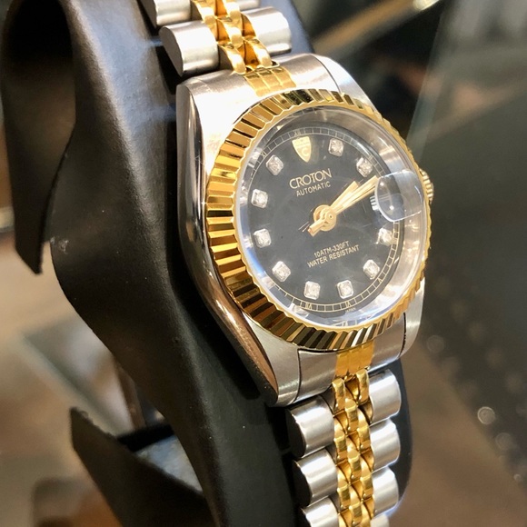 {SOLD} - Picture 9 of 10